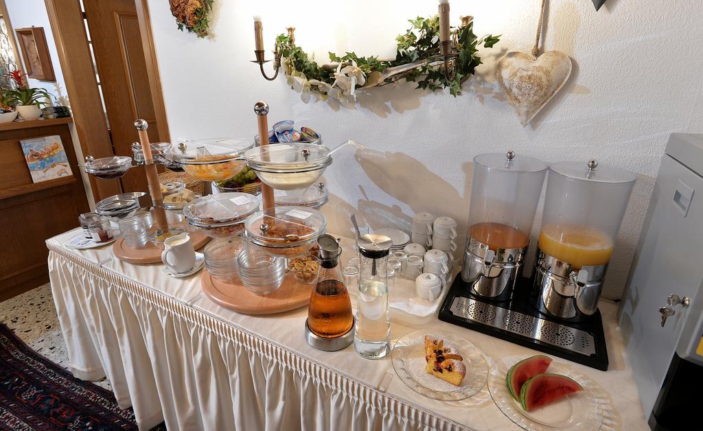 Hotel Garni Jennewein Mayrhofen Εξωτερικό φωτογραφία