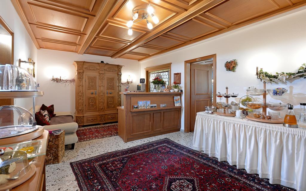 Hotel Garni Jennewein Mayrhofen Εξωτερικό φωτογραφία