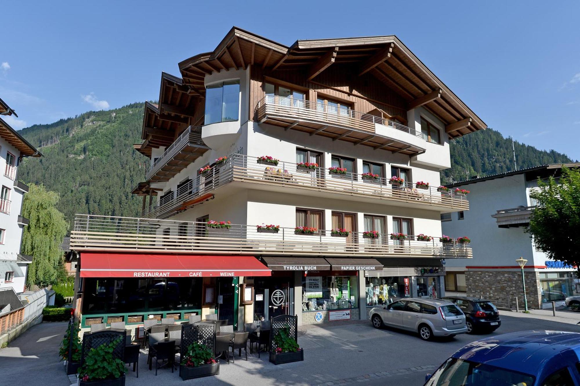 Hotel Garni Jennewein Mayrhofen Δωμάτιο φωτογραφία