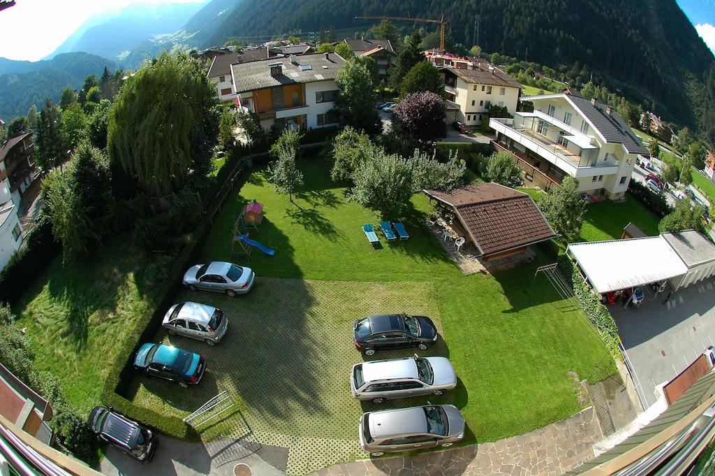 Hotel Garni Jennewein Mayrhofen Εξωτερικό φωτογραφία