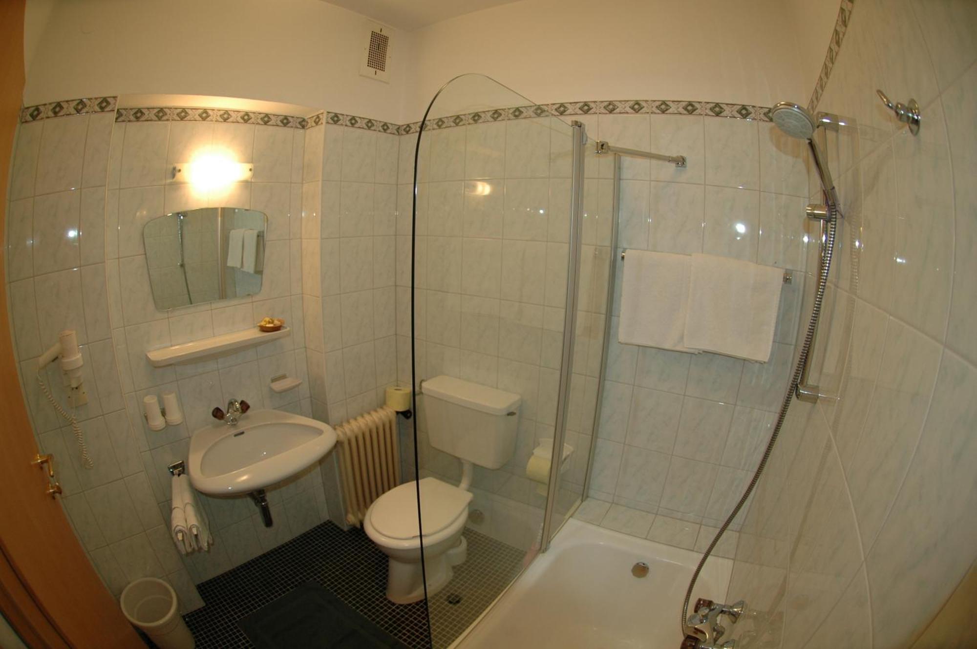 Hotel Garni Jennewein Mayrhofen Εξωτερικό φωτογραφία