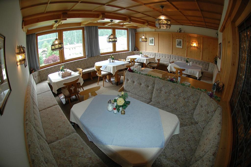Hotel Garni Jennewein Mayrhofen Εξωτερικό φωτογραφία